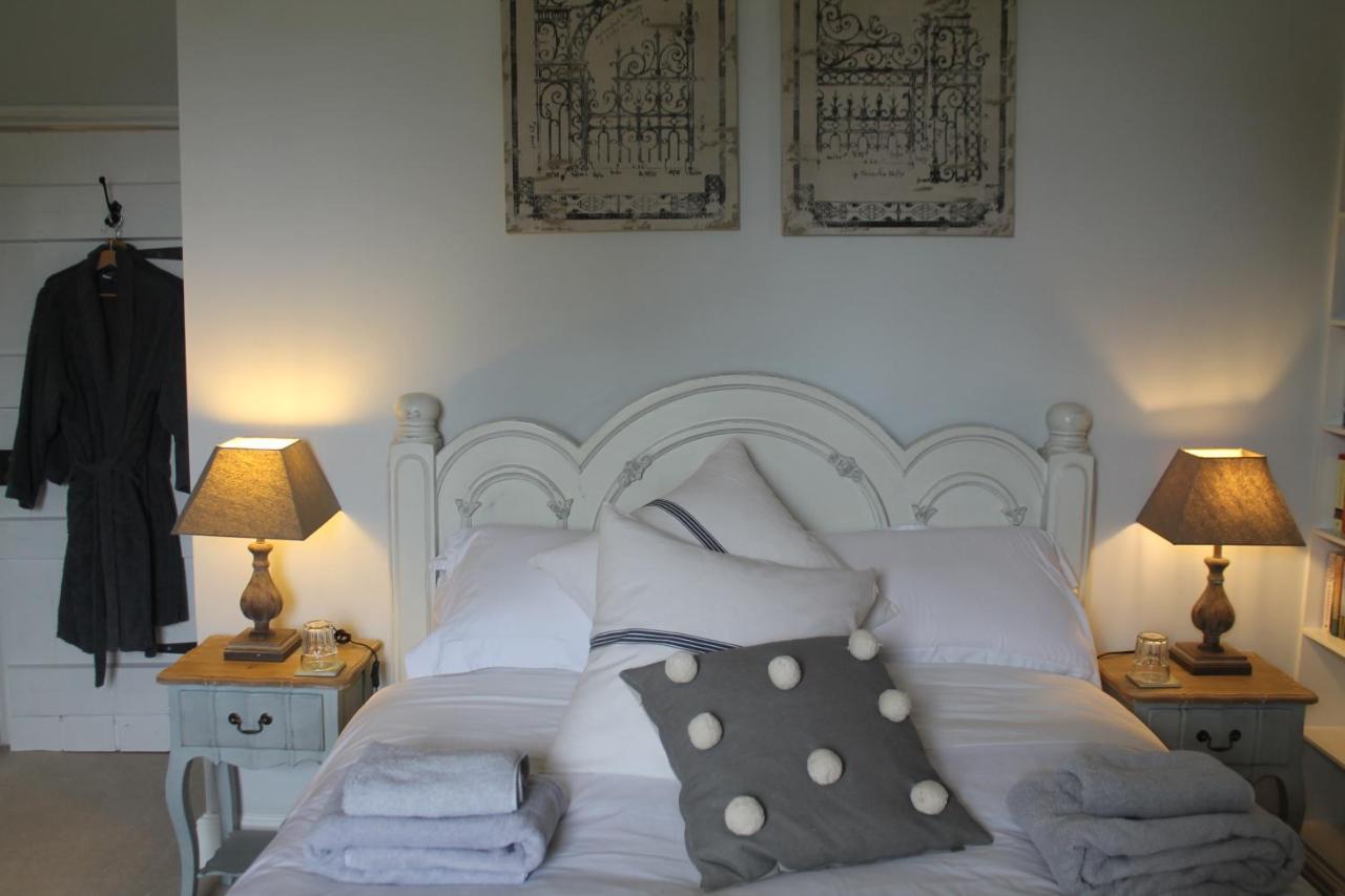 Roundhill Farmhouse Kelston Εξωτερικό φωτογραφία