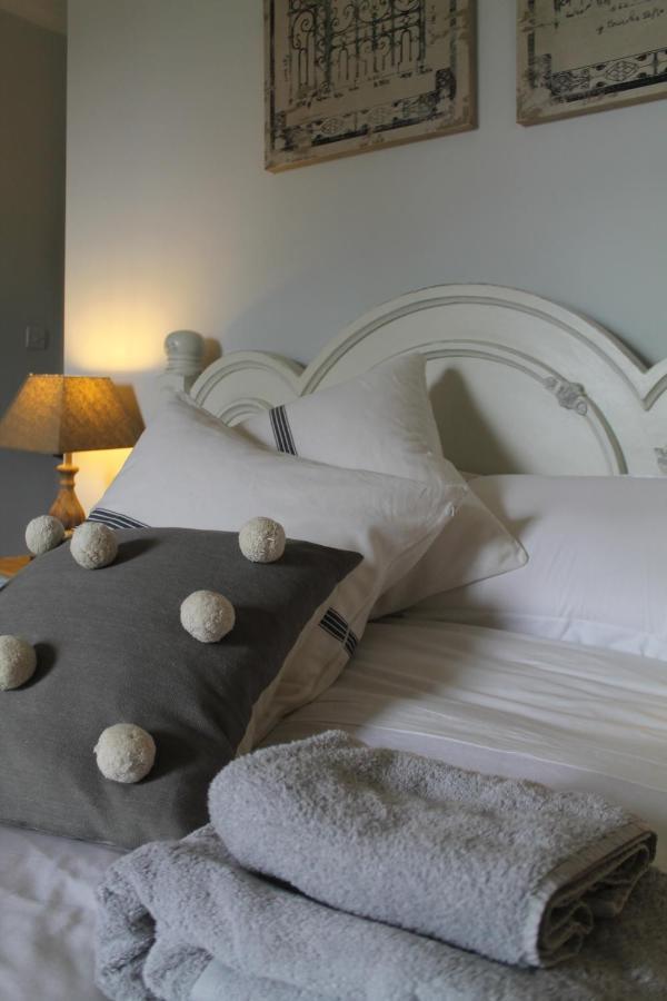 Roundhill Farmhouse Kelston Εξωτερικό φωτογραφία