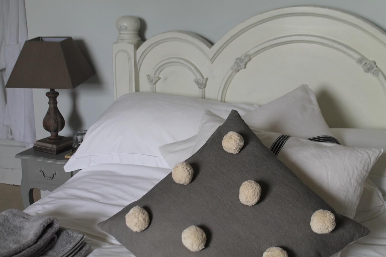 Roundhill Farmhouse Kelston Εξωτερικό φωτογραφία